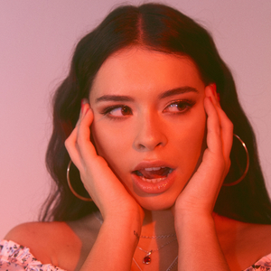 暴露 乳 奶 震动 动漫妓女
